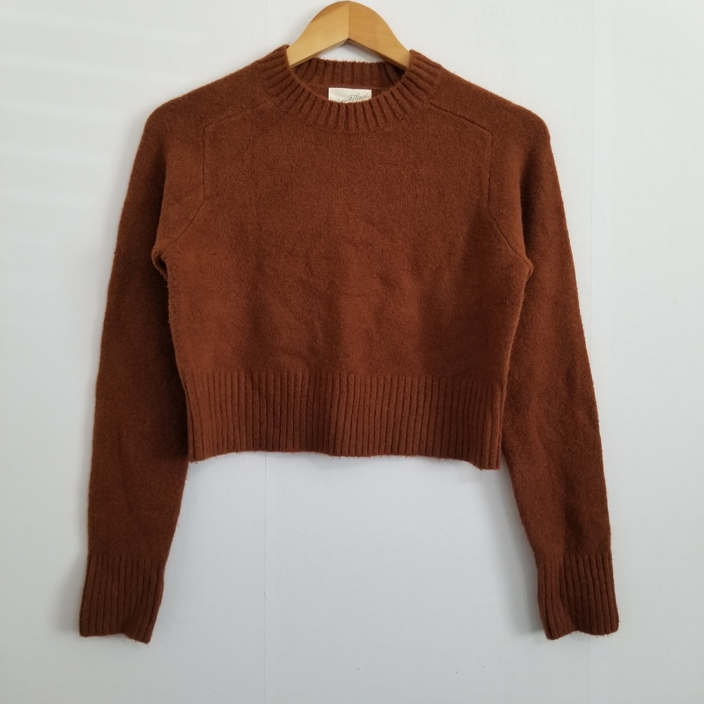 NWT Universal Thread Brown Cashmere Like Sweater Size XS